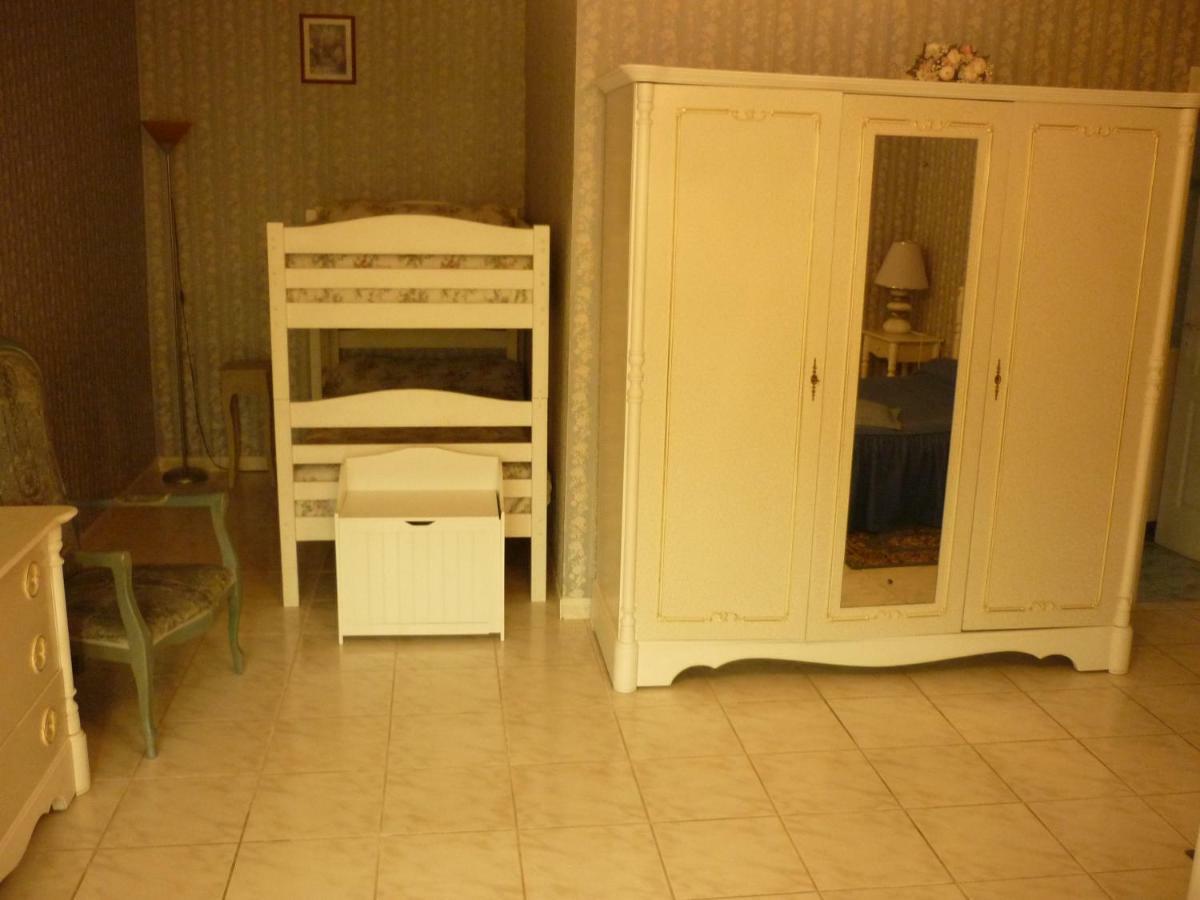 Couette-café Domaine De Rode Buze 3*